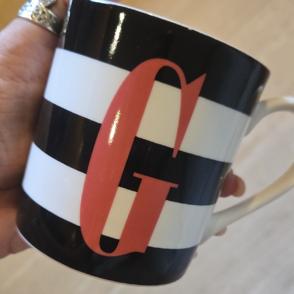 Kate Spade New York and Lenox "What's In A Name" Striped G Mug - Picture 1 of 5